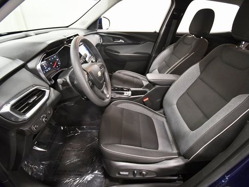 Used 2023 Chevrolet TrailBlazer LT w/ Convenience Package image 14
