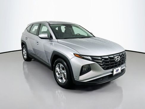 Certified 2024 Hyundai Tucson SE FWD image 3