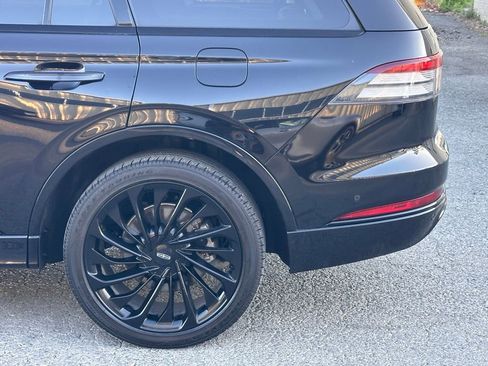 Used 2023 Lincoln Aviator Reserve w/ Equipment Group 201A image 43