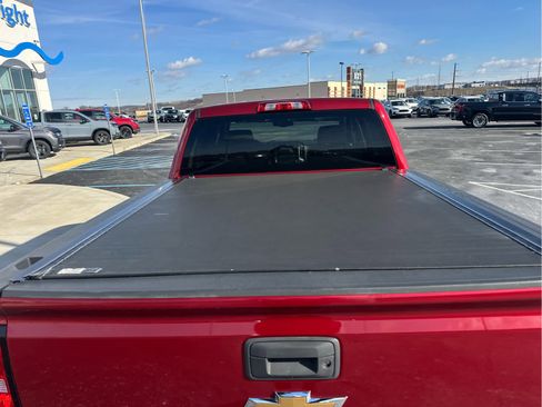 Used 2018 Chevrolet Silverado 1500 LT w/ All Star Edition image 45