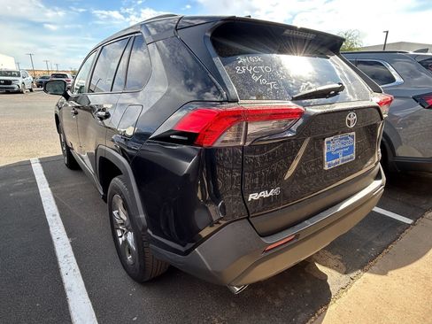 Used 2024 Toyota RAV4 XLE FWD image 3