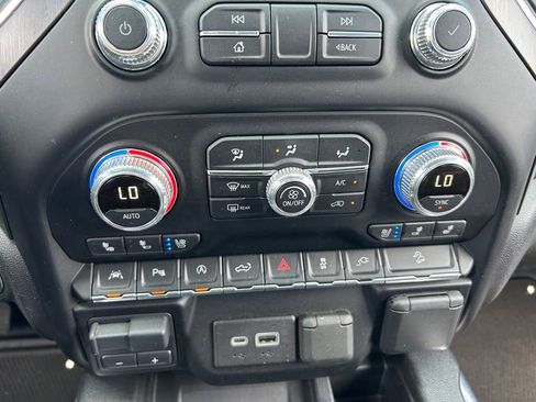 Used 2021 GMC Sierra 1500 AT4 AWD/4WD image 36