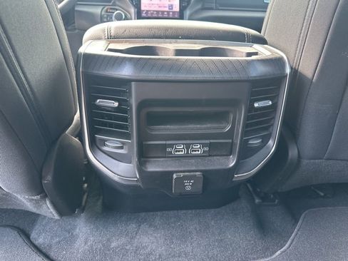 Used 2025 RAM 1500 Big Horn AWD/4WD image 29