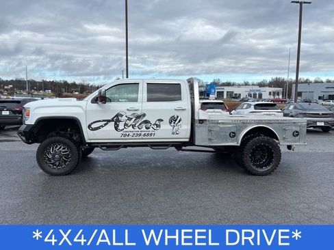 Used 2019 GMC Sierra 3500 Denali w/ Duramax Plus Package image 6