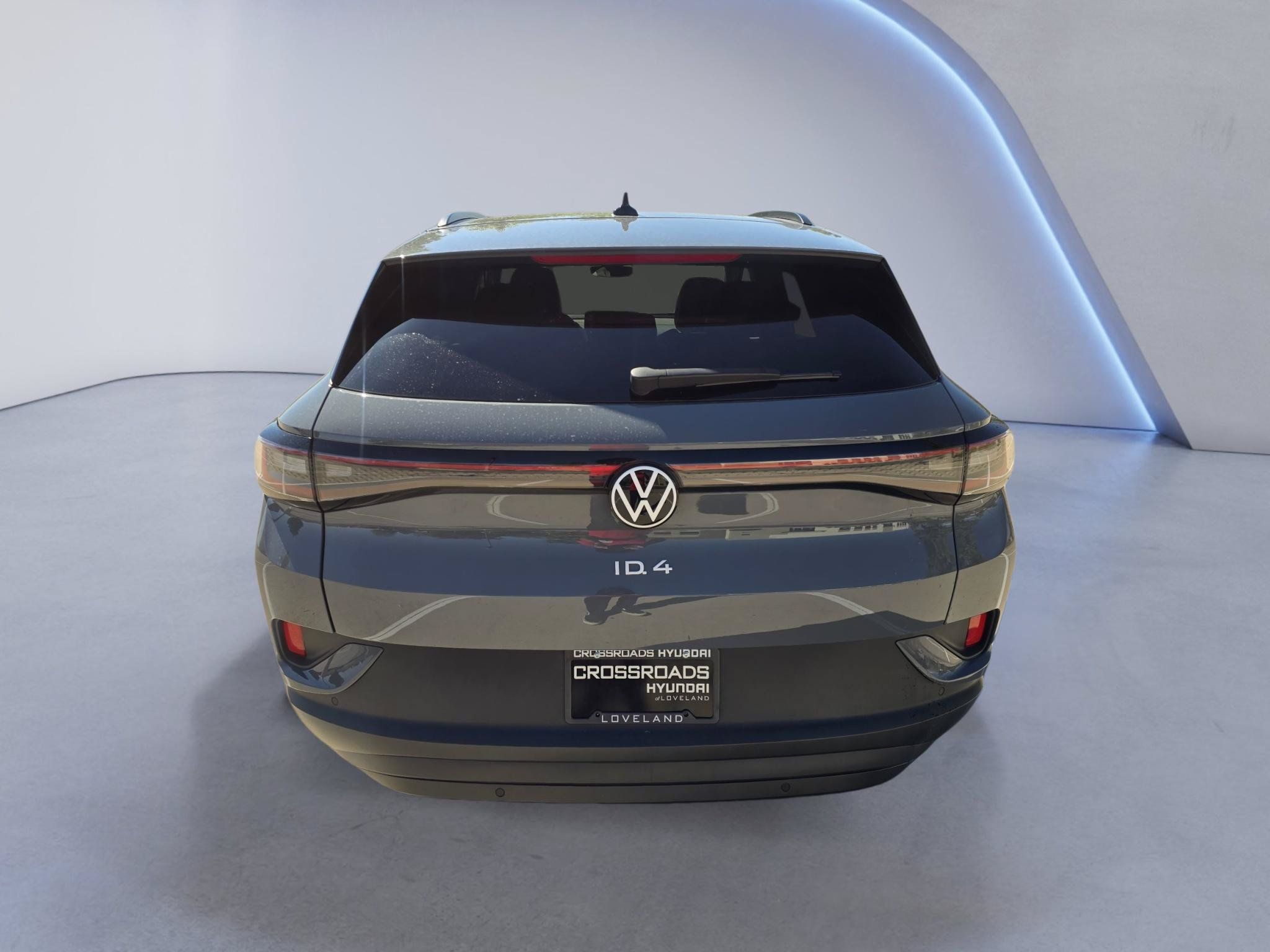 Used 2024 Volkswagen ID.4 2WD image 5