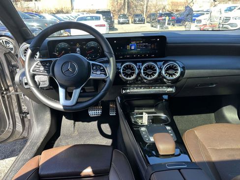 Used 2022 Mercedes-Benz A 220 4MATIC image 20