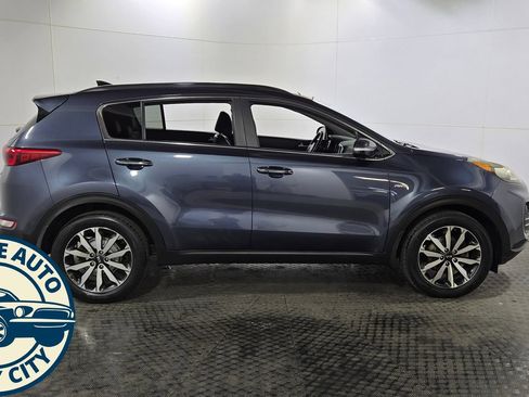 Used 2018 Kia Sportage EX w/ Option Group 040 AWD/4WD image 8