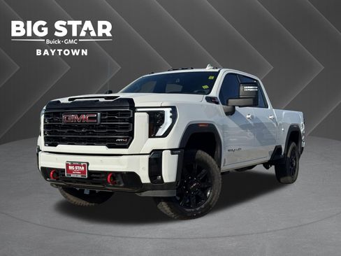 Used 2025 GMC Sierra 2500 AT4 AWD/4WD image 1