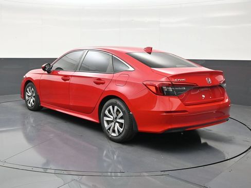 Used 2023 Honda Civic LX image 3