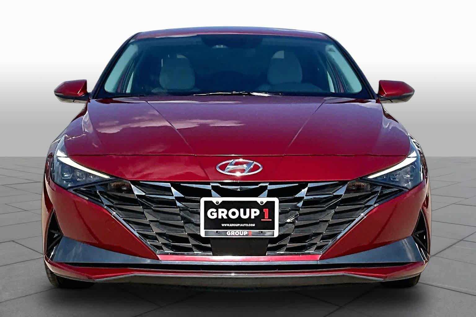 Used 2023 Hyundai Elantra Limited FWD image 4