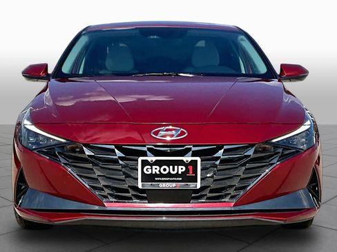 Used 2023 Hyundai Elantra Limited FWD image 4