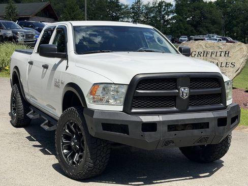 Used 2018 RAM 2500 Tradesman AWD/4WD image 6