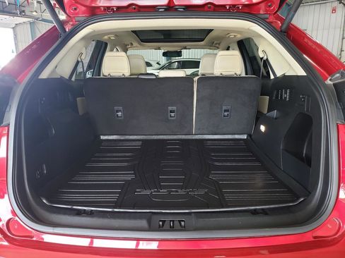 Used 2024 Ford Edge SEL w/ Convenience Package image 5