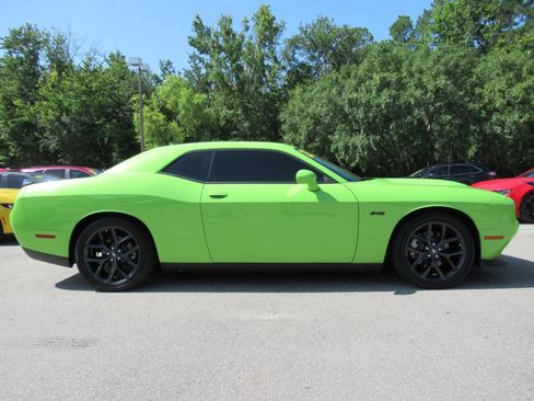 Certified 2023 Dodge Challenger R/T w/ Plus Package RWD image 2