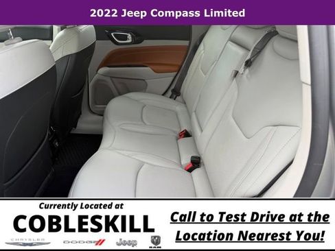 Used 2022 Jeep Compass Limited AWD/4WD image 13