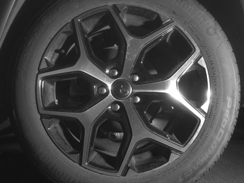 Used 2025 Jeep Compass Limited image 14