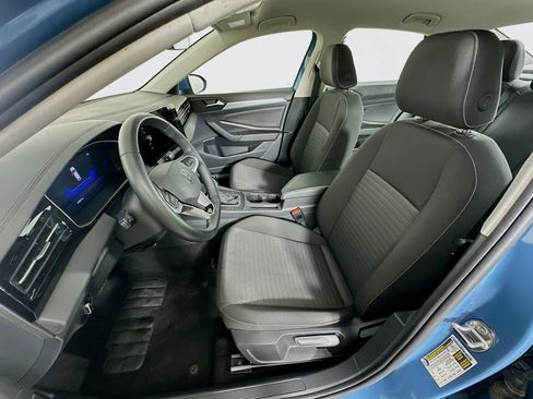 Used 2025 Volkswagen Jetta S FWD image 13