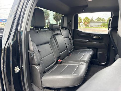 Used 2025 GMC Sierra 1500 SLT RWD image 15