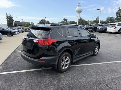 Used 2015 Toyota RAV4 XLE FWD image 4