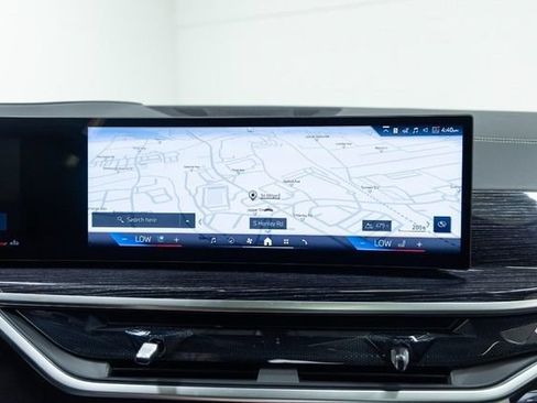 New 2027 BMW X7 xDrive40i w/ M Sport Package AWD/4WD image 19