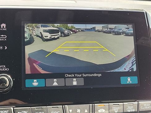 Used 2023 Honda Odyssey Sport image 9