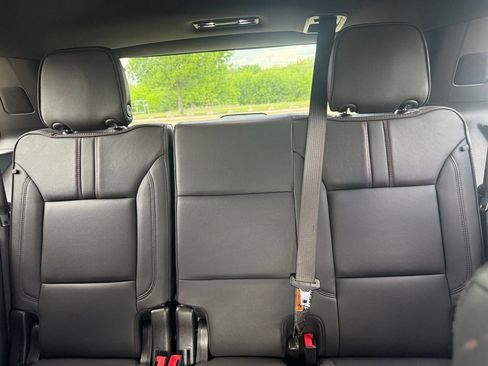 Used 2025 Chevrolet Tahoe RST w/ Comfort Package image 22