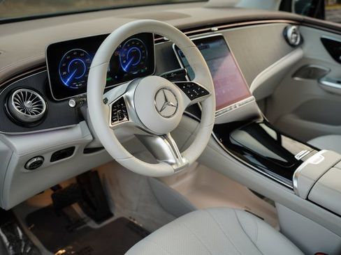 Used 2023 Mercedes-Benz EQE 350+ SUV w/ AMG Line Exterior Package image 19