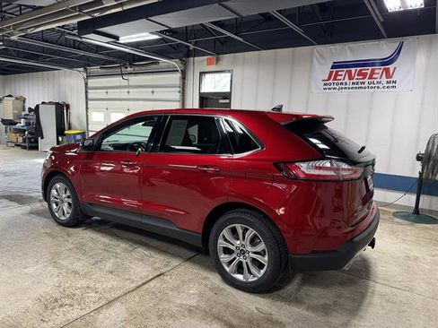 Used 2022 Ford Edge Titanium w/ Class II Trailer Tow Package AWD/4WD image 6