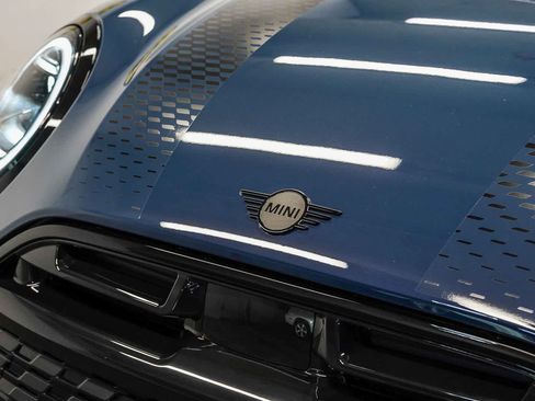 Used 2026 MINI Cooper S FWD image 8