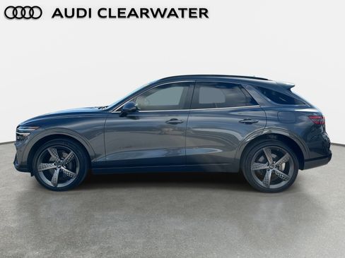 Used 2024 Genesis GV70 2.5T w/ Sport Prestige Package image 4