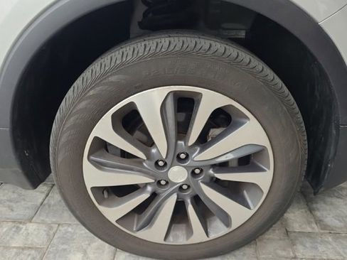 Used 2022 Buick Encore Preferred w/ Safety Package image 6