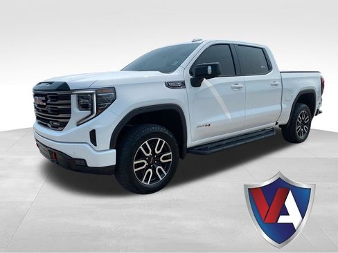 Used 2025 GMC Sierra 1500 AT4 w/ AT4 Premium Package AWD/4WD image 1