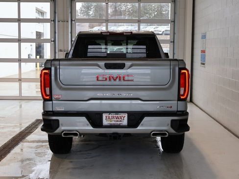 New 2026 GMC Sierra 1500 AT4 w/ AT4 Premium Package AWD/4WD image 9