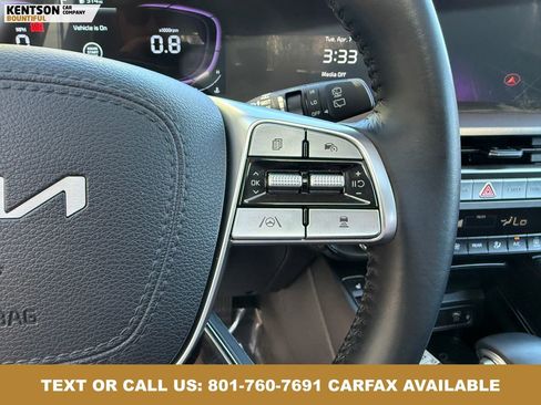 Used 2025 Kia Telluride S AWD/4WD image 18