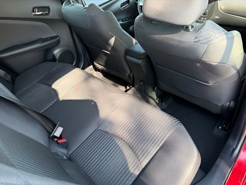 Used 2016 Toyota Prius Four FWD image 25