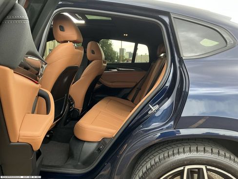 Used 2025 BMW X4 M40i AWD/4WD image 9