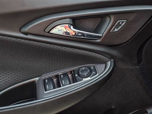 Used 2022 Chevrolet Malibu LS FWD image 12