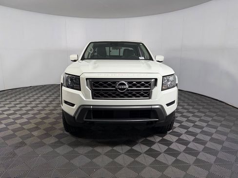 Used 2022 Nissan Frontier SV image 5