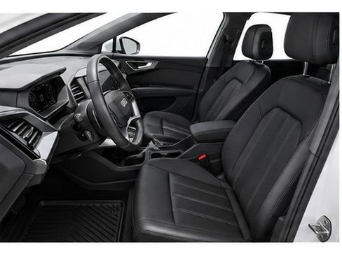 Used 2024 Audi Q4 e-tron Premium Plus w/ Premium Plus AWD/4WD image 11