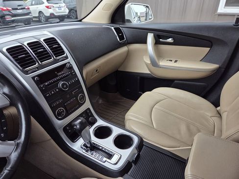Used 2012 GMC Acadia SLT AWD/4WD image 23
