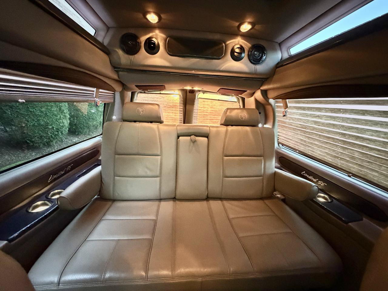 Used 2019 GMC Savana 2500 w/ Enhanced Convenience Package RWD image 44