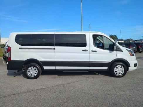 Used 2023 Ford Transit 350 XLT RWD image 3