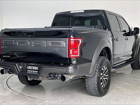 Used 2019 Ford F150 Raptor w/ Equipment Group 802A Luxury AWD/4WD image 14