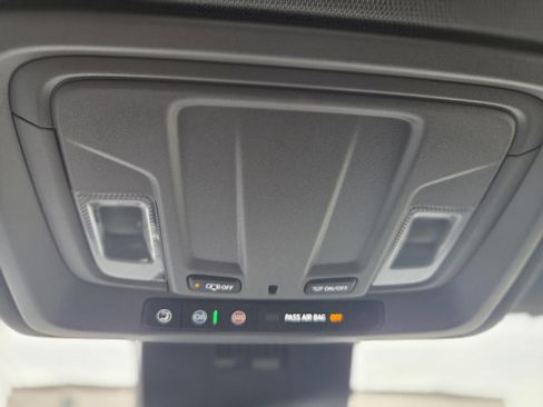 Certified 2025 Chevrolet Silverado 2500 Custom w/ Custom Value Package image 47