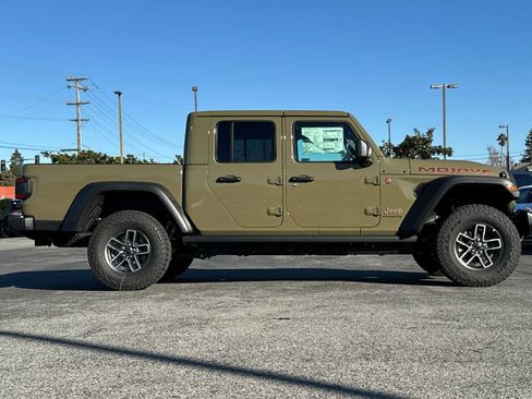 New 2026 Jeep Gladiator Mojave AWD/4WD image 3