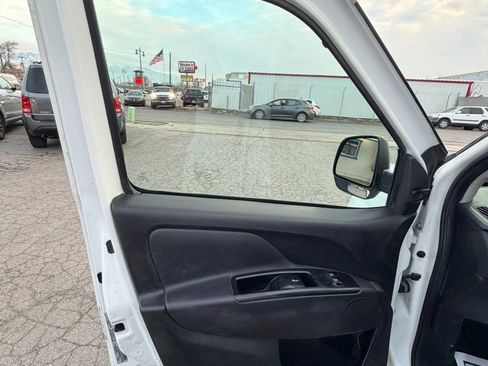 Used 2018 RAM ProMaster City Tradesman FWD image 24
