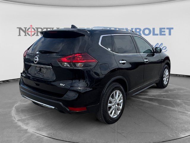 Used 2018 Nissan Rogue SV FWD image 3
