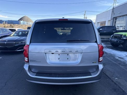 Used 2017 Dodge Grand Caravan SE w/ Power Window Group image 5