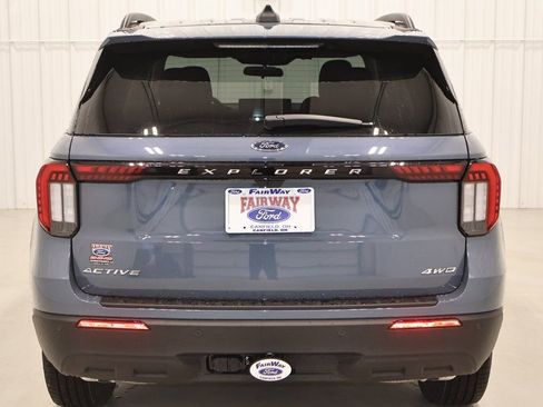 New 2026 Ford Explorer Active image 7