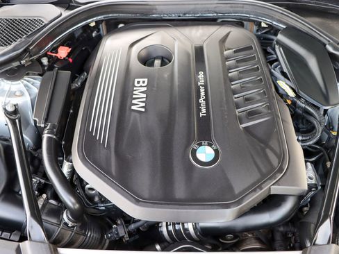 Used 2017 BMW 540i xDrive image 42
